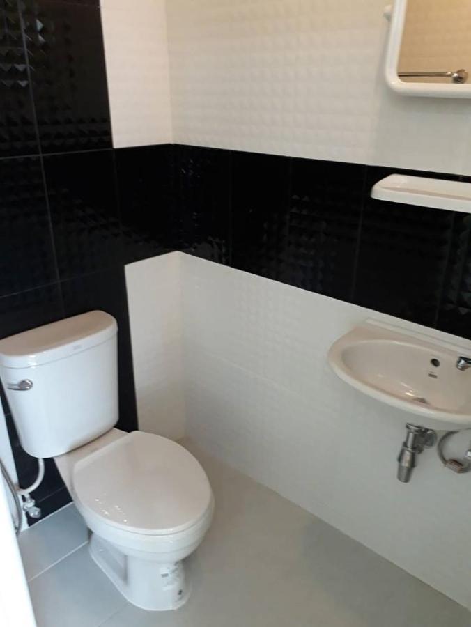 Kim Casa Otel Nakhon Sawan Dış mekan fotoğraf