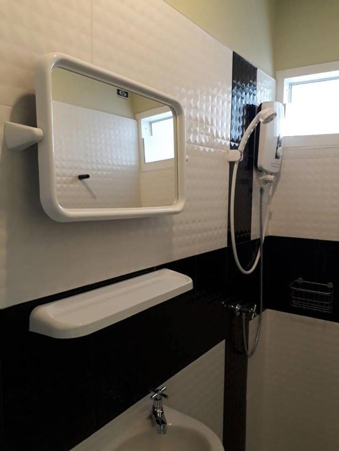 Kim Casa Otel Nakhon Sawan Dış mekan fotoğraf